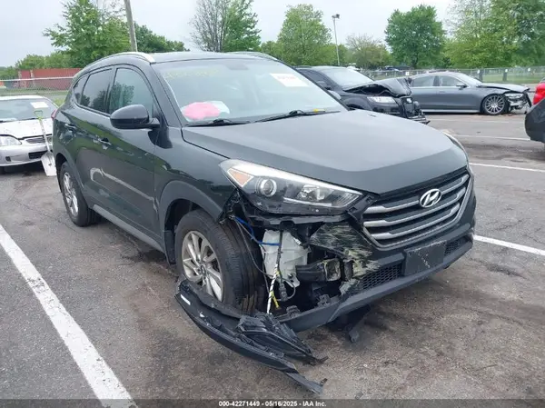 KM8J3CA40HU290786 2017 HYUNDAI TUCSON - Image 1