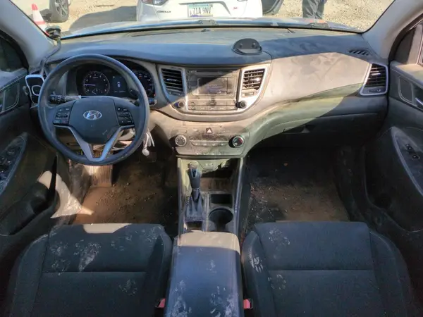 KM8J3CA40HU315198 2017 HYUNDAI TUCSON - Image 8