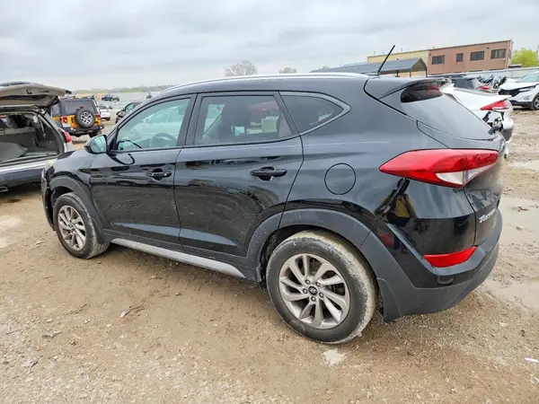 KM8J3CA40HU373618 2017 HYUNDAI TUCSON - Image 2