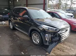 KM8J3CA40HU375370 2017 HYUNDAI TUCSON