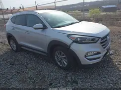 KM8J3CA40HU385333 2017 HYUNDAI TUCSON