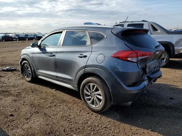 KM8J3CA40HU389611 2017 HYUNDAI TUCSON - Image 2