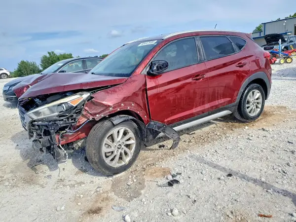 KM8J3CA40HU392105 2017 HYUNDAI TUCSON - Image 1