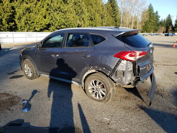 KM8J3CA40HU395215 2017 HYUNDAI TUCSON - Image 2