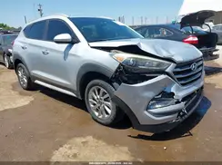 KM8J3CA40HU406455 2017 HYUNDAI TUCSON
