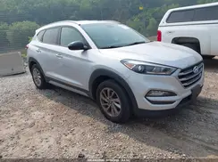 KM8J3CA40HU416712 2017 HYUNDAI TUCSON