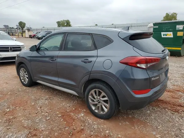 KM8J3CA40HU426317 2017 HYUNDAI TUCSON - Image 2