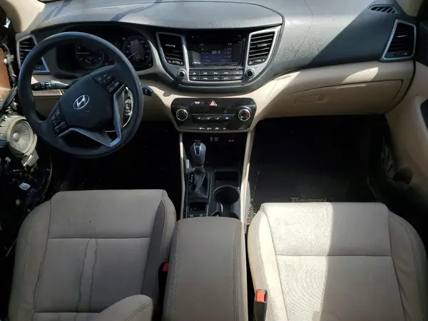 KM8J3CA40HU434983 2017 HYUNDAI TUCSON - Image 8