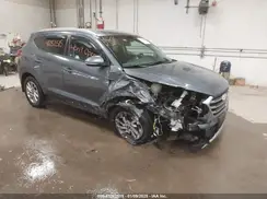 KM8J3CA40HU445272 2017 HYUNDAI TUCSON