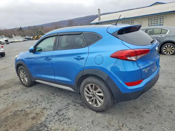 KM8J3CA40HU448219 2017 HYUNDAI TUCSON - Image 2
