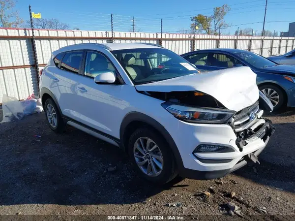 KM8J3CA40HU456871 2017 HYUNDAI TUCSON - Image 1