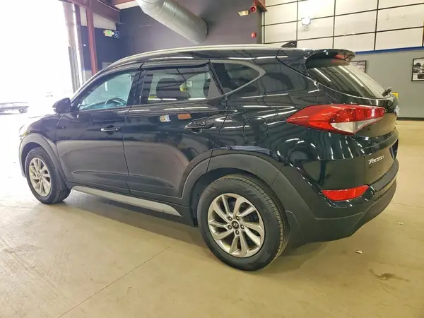 KM8J3CA40HU456949 2017 HYUNDAI TUCSON - Image 2