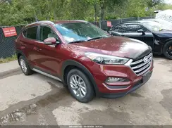 KM8J3CA40HU458460 2017 HYUNDAI TUCSON