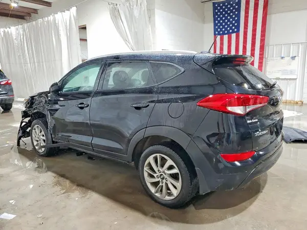 KM8J3CA40HU488431 2017 HYUNDAI TUCSON - Image 2
