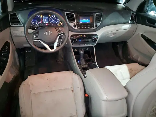 KM8J3CA40HU488431 2017 HYUNDAI TUCSON - Image 8