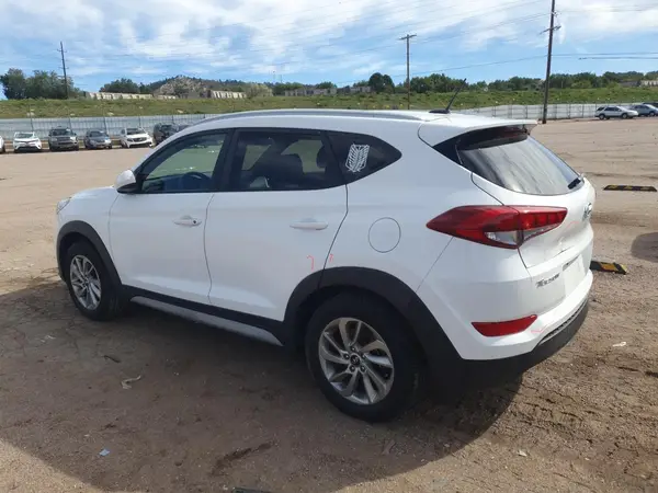 KM8J3CA40HU511559 2017 HYUNDAI TUCSON - Image 2