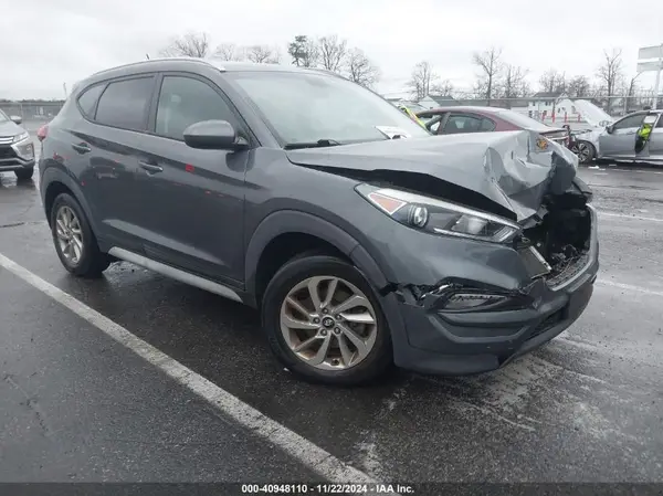 KM8J3CA40HU532511 2017 HYUNDAI TUCSON - Image 1