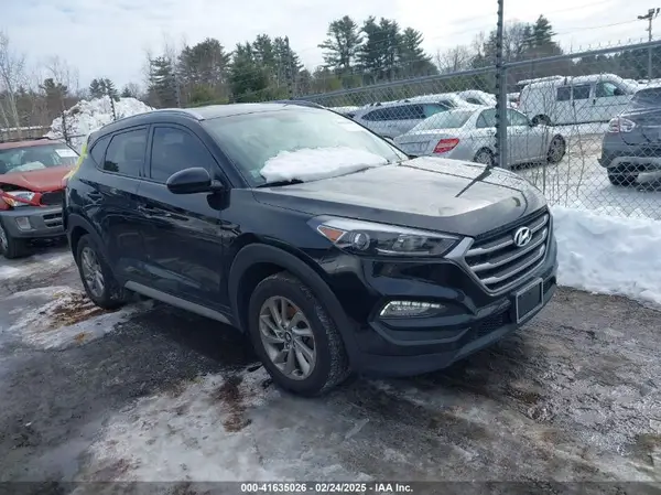 KM8J3CA40HU535148 2017 HYUNDAI TUCSON - Image 1