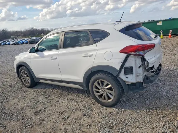 KM8J3CA40HU550510 2017 HYUNDAI TUCSON - Image 2