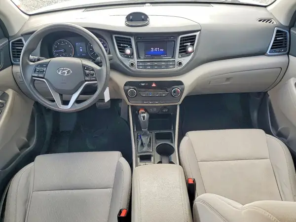 KM8J3CA40HU550510 2017 HYUNDAI TUCSON - Image 8