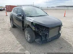 KM8J3CA40HU562138 2017 HYUNDAI TUCSON