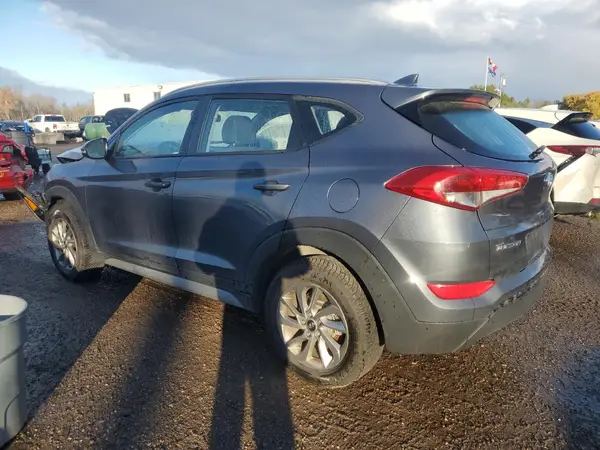 KM8J3CA40JU599051 2018 HYUNDAI TUCSON - Image 2