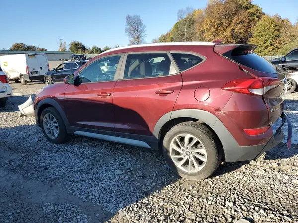 KM8J3CA40JU599762 2018 HYUNDAI TUCSON - Image 2