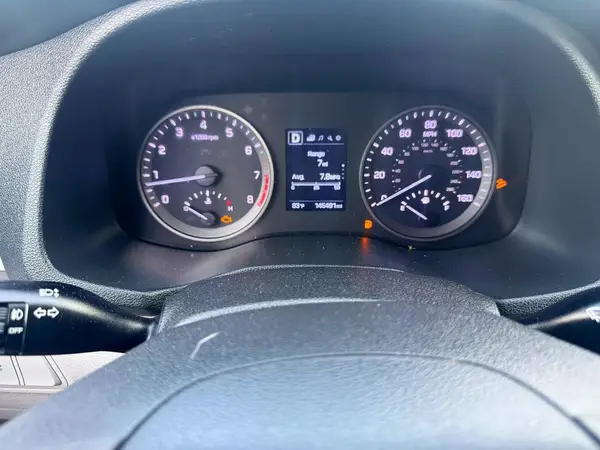 KM8J3CA40JU601333 2018 HYUNDAI TUCSON - Image 8