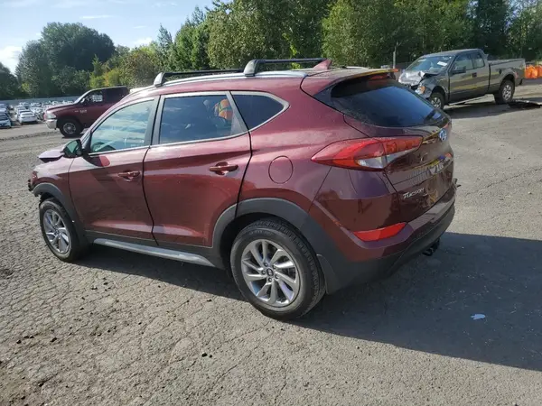 KM8J3CA40JU615622 2018 HYUNDAI TUCSON - Image 2