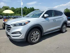 KM8J3CA40JU625017 2018 HYUNDAI TUCSON