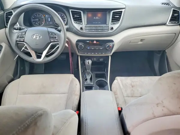 KM8J3CA40JU630816 2018 HYUNDAI TUCSON - Image 8