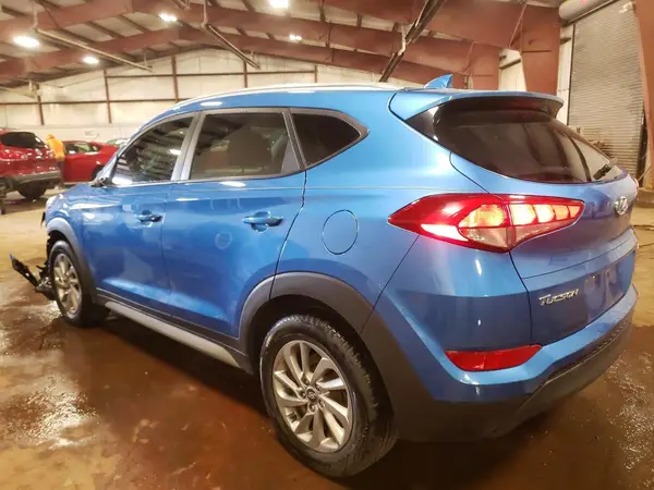 KM8J3CA40JU665310 2018 HYUNDAI TUCSON - Image 2