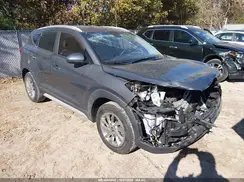 KM8J3CA40JU673682 2018 HYUNDAI TUCSON