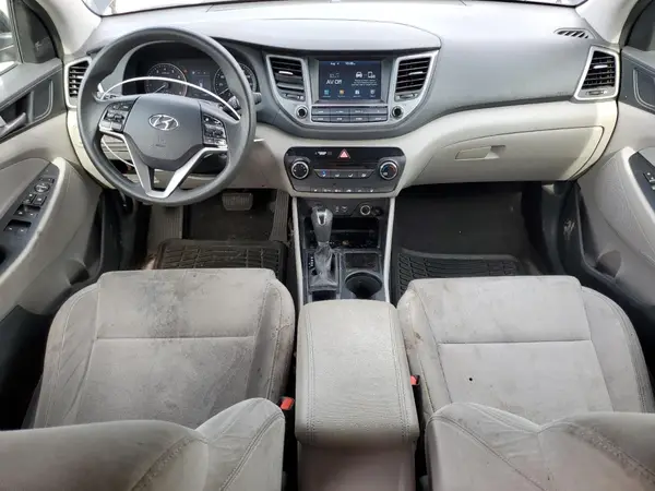 KM8J3CA40JU696914 2018 HYUNDAI TUCSON - Image 8