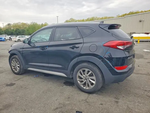 KM8J3CA40JU696945 2018 HYUNDAI TUCSON - Image 2