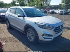 KM8J3CA40JU698517 2018 HYUNDAI TUCSON