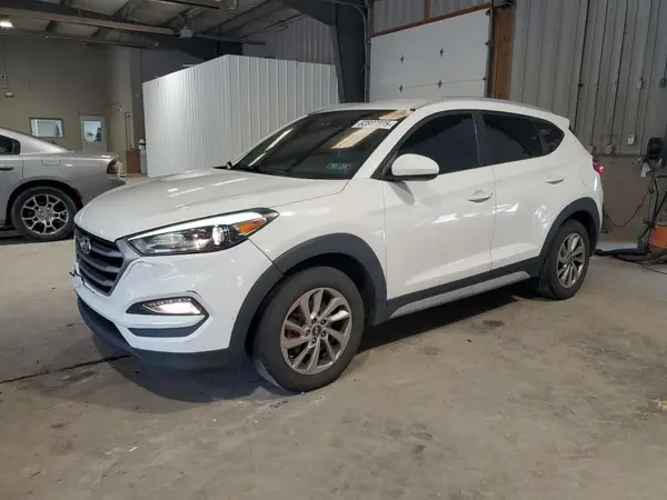 KM8J3CA40JU707118 2018 HYUNDAI TUCSON - Image 1
