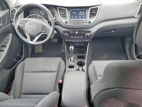 KM8J3CA40JU708009 2018 HYUNDAI TUCSON - Image 8