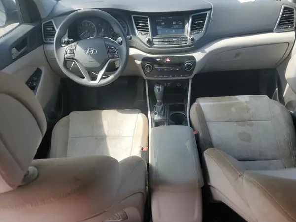 KM8J3CA40JU734786 2018 HYUNDAI TUCSON - Image 8