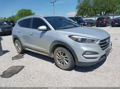 KM8J3CA40JU743309 2018 HYUNDAI TUCSON
