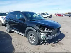 KM8J3CA40JU754343 2018 HYUNDAI TUCSON