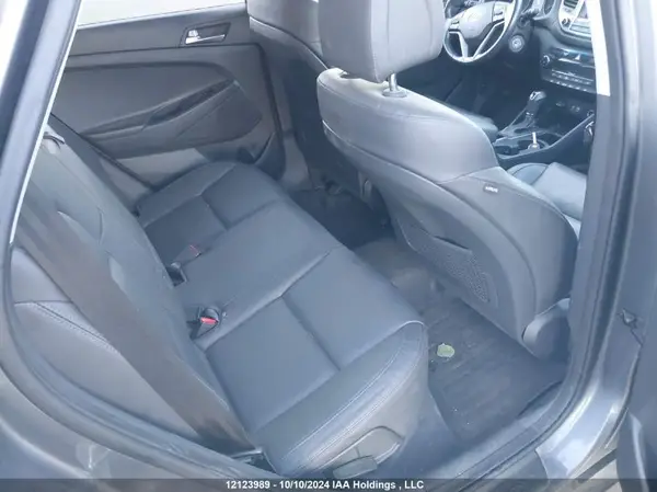 KM8J3CA40JU766203 2018 HYUNDAI TUCSON - Image 8
