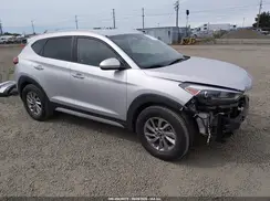 KM8J3CA40JU773376 2018 HYUNDAI TUCSON
