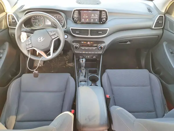 KM8J3CA40KU019685 2019 HYUNDAI TUCSON - Image 8
