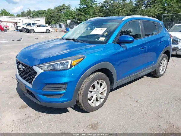 KM8J3CA40KU038415 2019 HYUNDAI TUCSON - Image 2