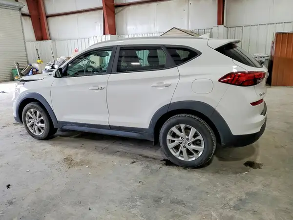 KM8J3CA40KU038964 2019 HYUNDAI TUCSON - Image 2