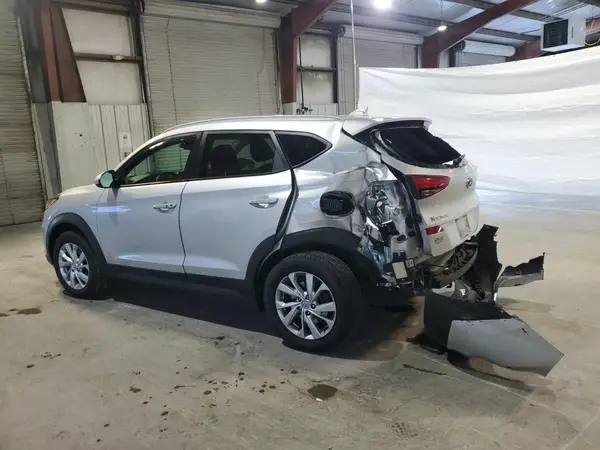 KM8J3CA40KU040181 2019 HYUNDAI TUCSON - Image 2