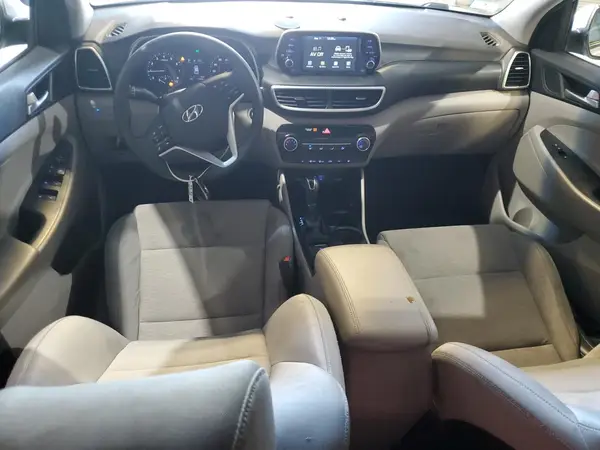 KM8J3CA40KU040181 2019 HYUNDAI TUCSON - Image 8