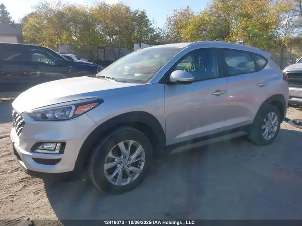 KM8J3CA40KU043288 2019 HYUNDAI TUCSON - Image 2