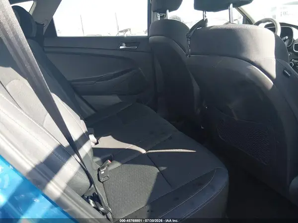 KM8J3CA40KU055764 2019 HYUNDAI TUCSON - Image 8